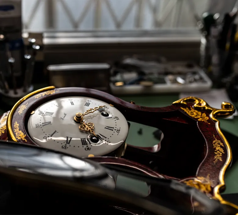 Armbanduhren und Uhrmacherarbeiten vom Juwelier Zeit-Punkt in Wr. Neustadt