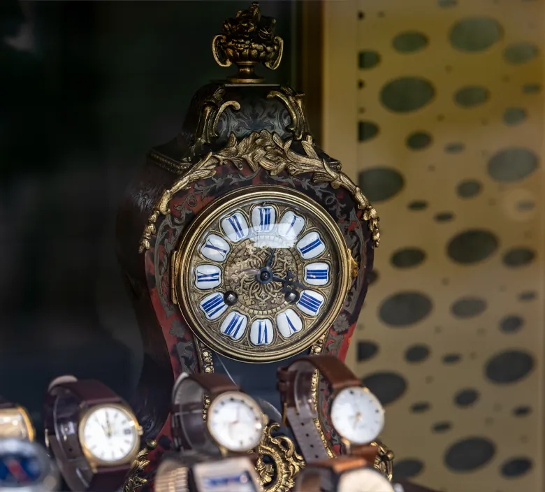 Armbanduhren und Uhrmacherarbeiten vom Juwelier Zeit-Punkt in Wr. Neustadt